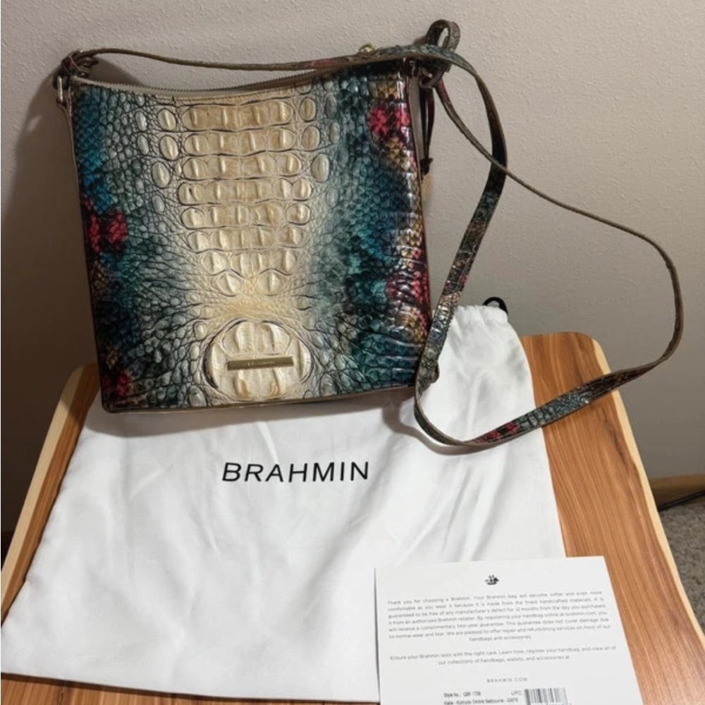 HTF Brahmin Katie crossbody in Komodo ombré Melbourne